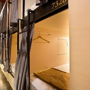 2* Hotel a capsule 7 Wonders Boutique Capsule