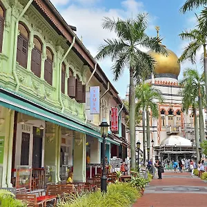 Cube Boutique Capsule At Kampong Glam Singapur
